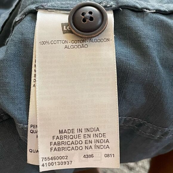 LEVIS Canvas denim jacket w/removable hood - Picture 11 of 15